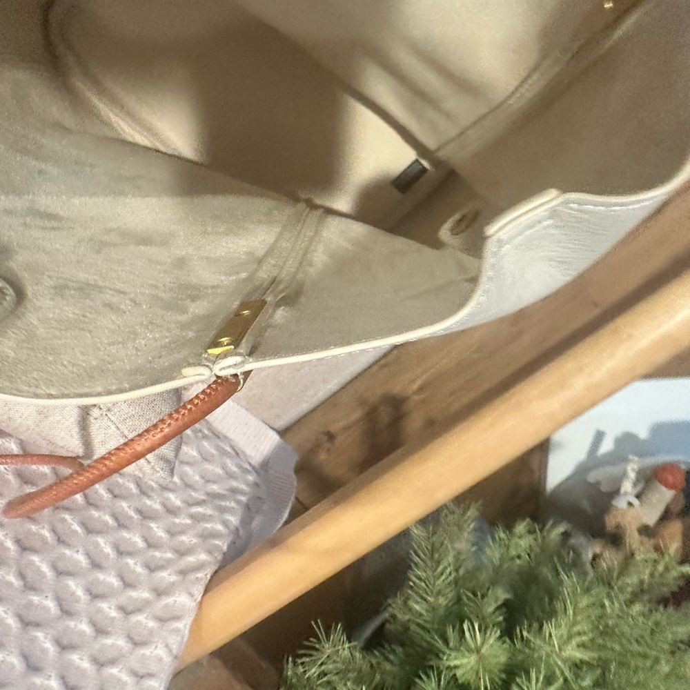 Antik Kraft Cream Tote with Tan Handles - Picture 8 of 11